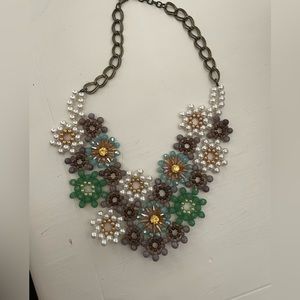 Bib floral beaded necklace with chain